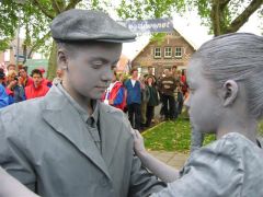 LivingStatues2004