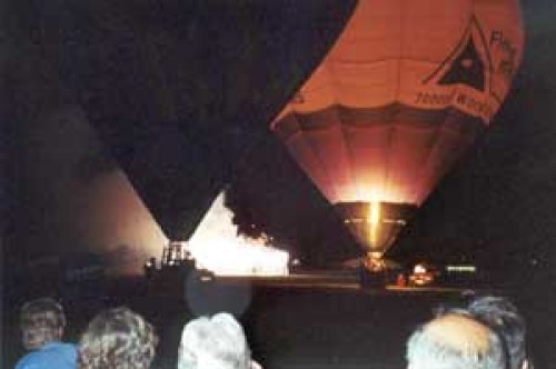 ballonfiesta2000_nightglow