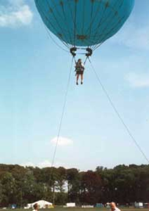 ballonfiesta2000_parabounce_evelyn2