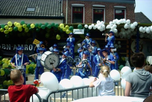 groenlo2002_hoofdpodium7