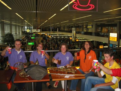 20050708 Tijntje uitzwaaien 012