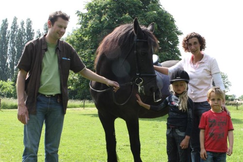 Thecla_en_Sven_Paardrijden (41)