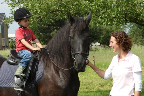 Thecla_en_Sven_Paardrijden (48)
