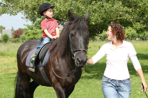 Thecla_en_Sven_Paardrijden (50)