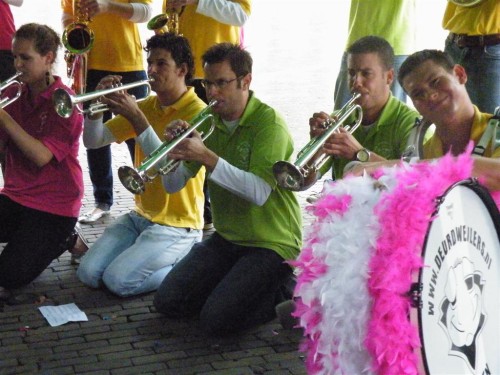 2011-09-18-14h34m52 Dweildag Deventer