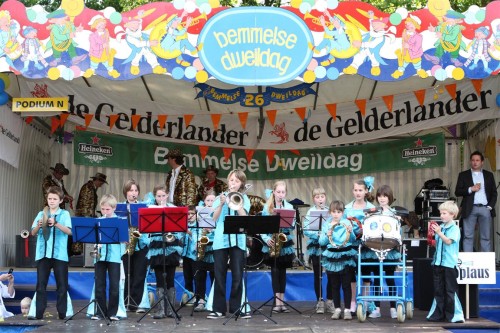 Bemmel2012_325