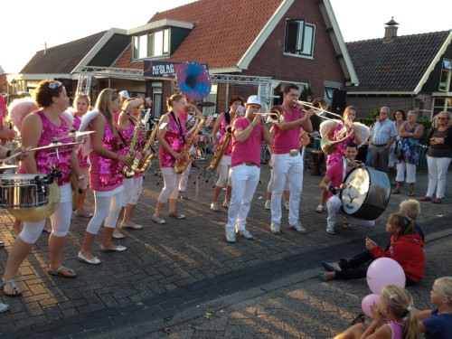 Photo 08-09-12 19 37 37