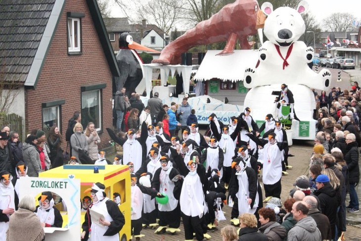 Carnavalsoptocht 2017 Angeren