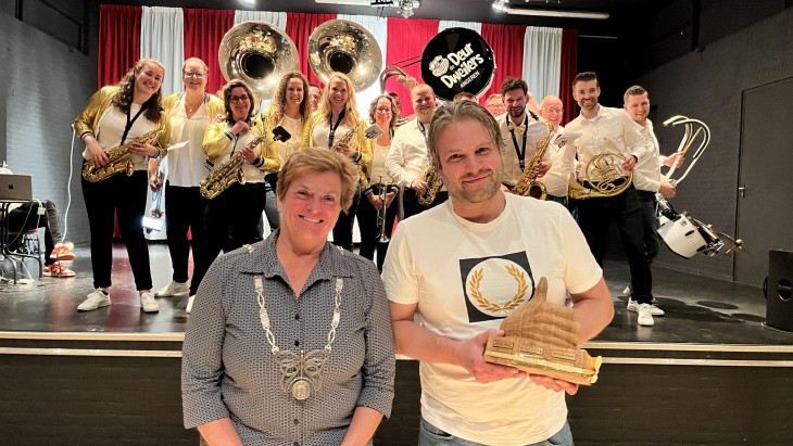 30 Alleskunners en 1 Gouden Duim voor Bryan Schmidt
