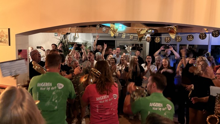 Besloten feest in Huissen